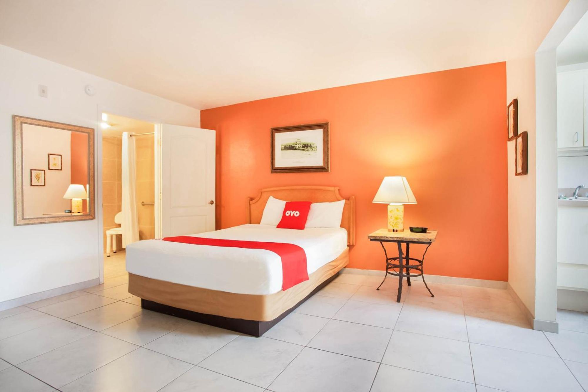 Oyo Waterfront Hotel- Cape Coral Fort Myers, Fl Extérieur photo