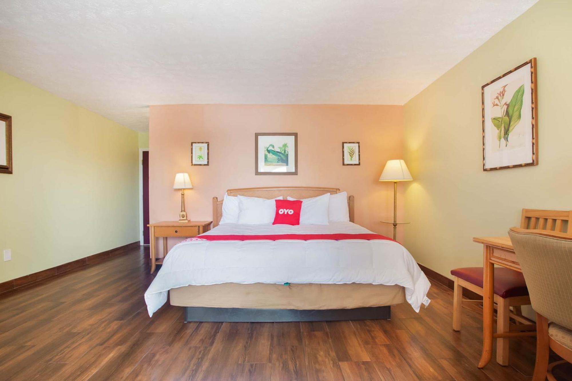 Oyo Waterfront Hotel- Cape Coral Fort Myers, Fl Extérieur photo